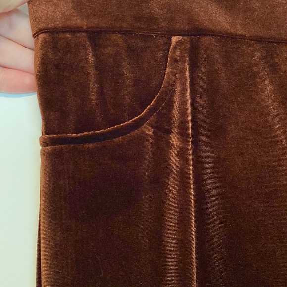 Brown velour flared pants from Zara - Picture 2 of 5